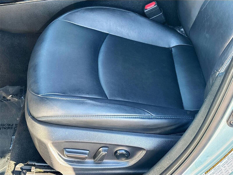 2018 Toyota Prius Four Touring