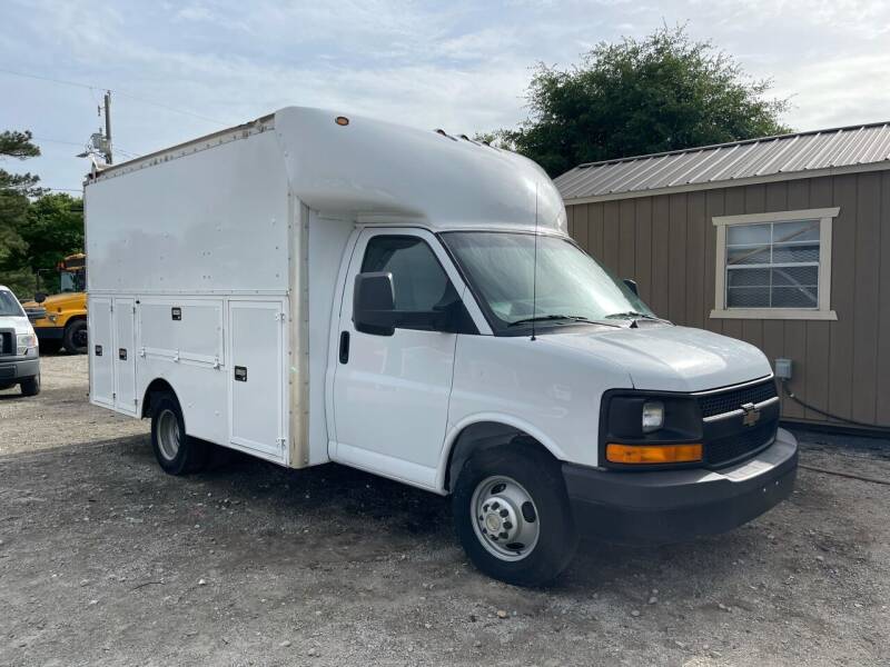 2014 Chevrolet Express Cutaway for sale at Nationwide Liquidators in Angier NC