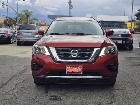 2017 Nissan Pathfinder SV