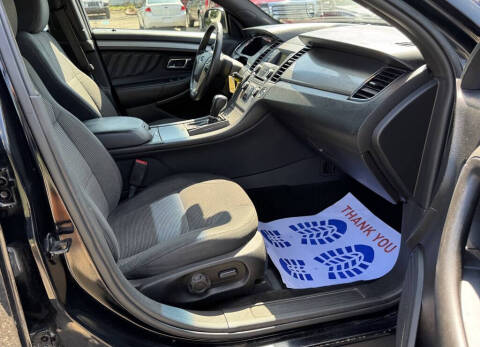 2016 Ford Taurus SEL