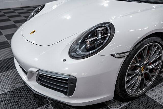 2017 Porsche 911 Carrera S