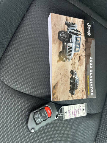 2022 Jeep Gladiator Altitude