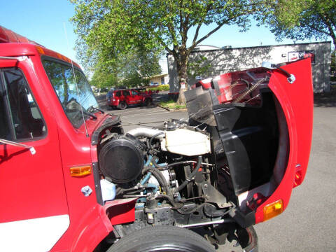 2000 International 4900