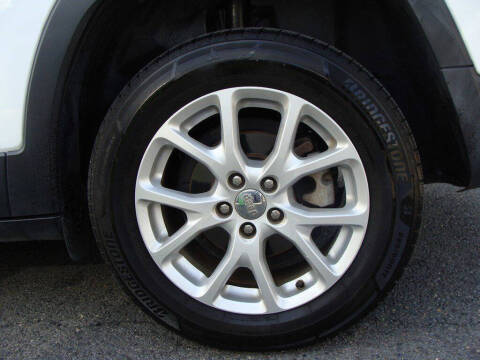 2017 Jeep Cherokee Sport