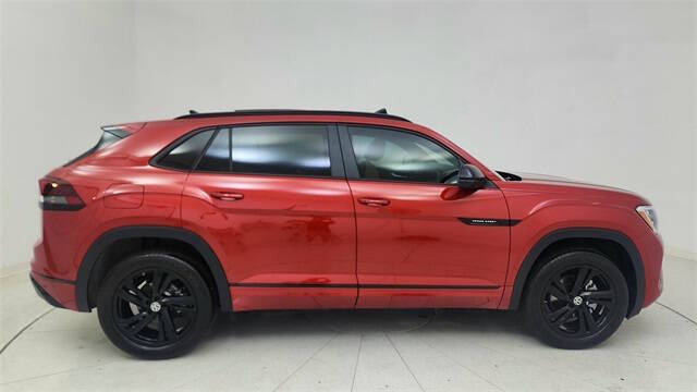 2025 Volkswagen Atlas Cross Sport SEL R-Line Black 4Motion
