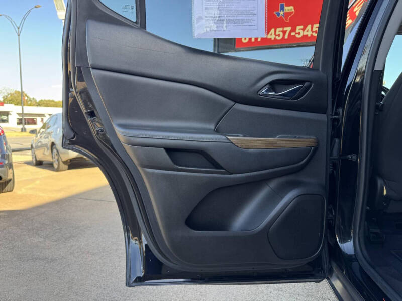 2017 GMC Acadia SLE-2