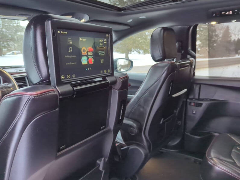 2020 Chrysler Pacifica Limited 35th Anniversary