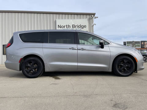 2017 Chrysler Pacifica LX