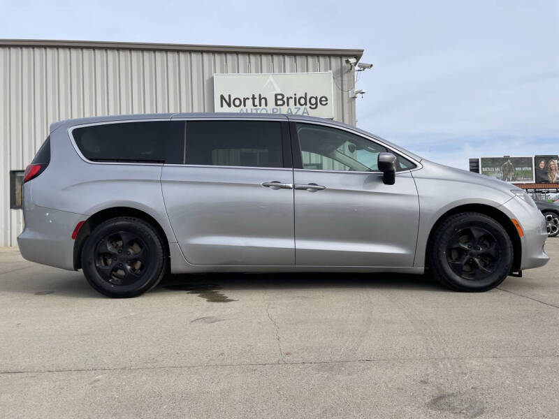 2017 Chrysler Pacifica LX