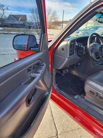 2004 Chevrolet Silverado 1500 SS