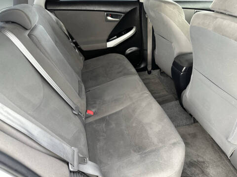 2013 Toyota Prius Three