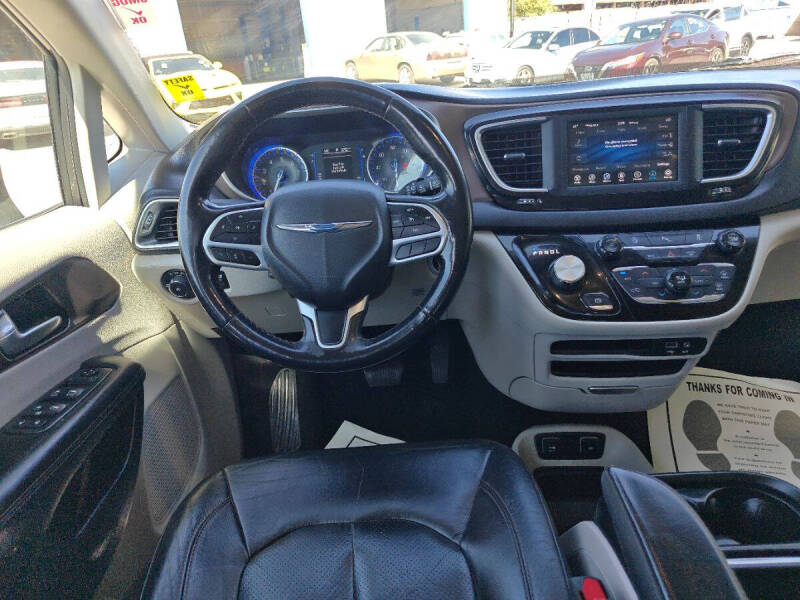 2019 Chrysler Pacifica Touring L