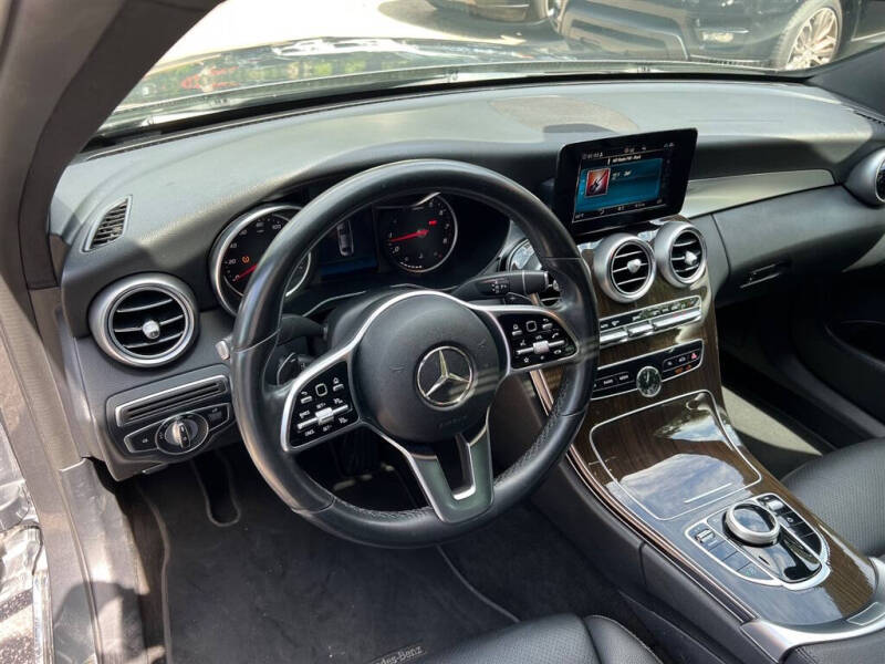 2019 Mercedes-Benz C-Class Sedan C300 photo 12