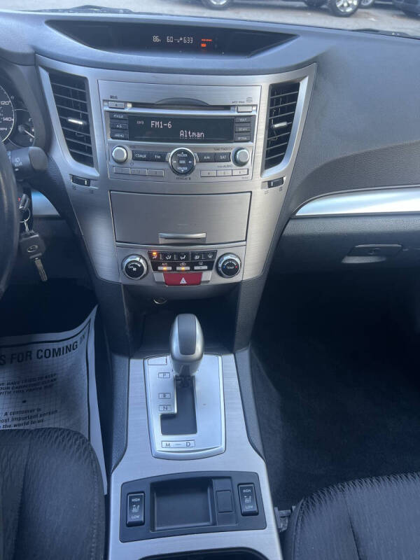 2011 Subaru Outback 2.5i Premium