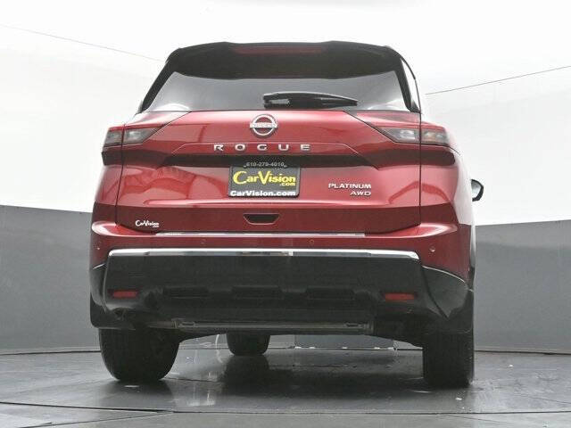 2025 Nissan Rogue Platinum