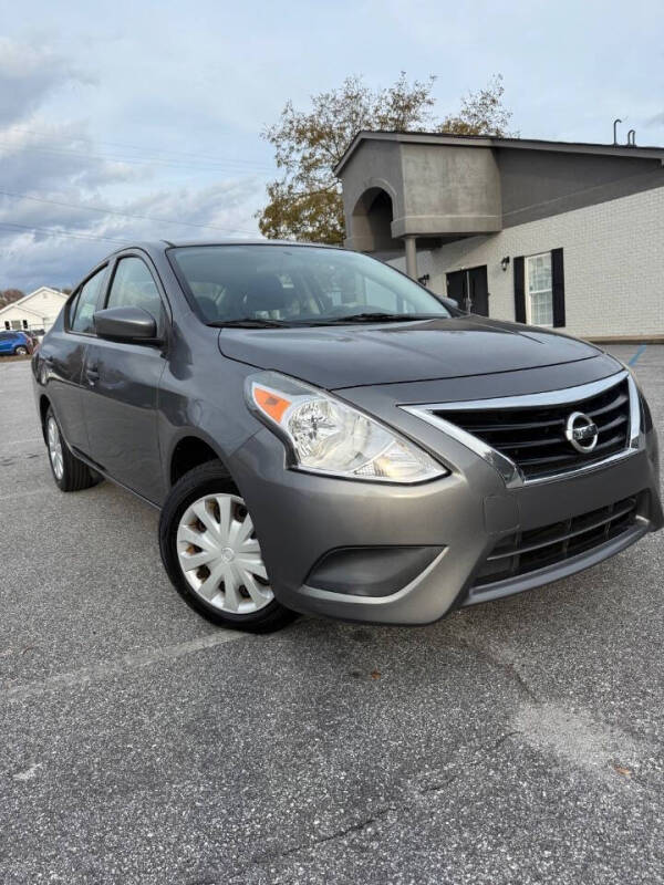 2018 Nissan Versa S Plus