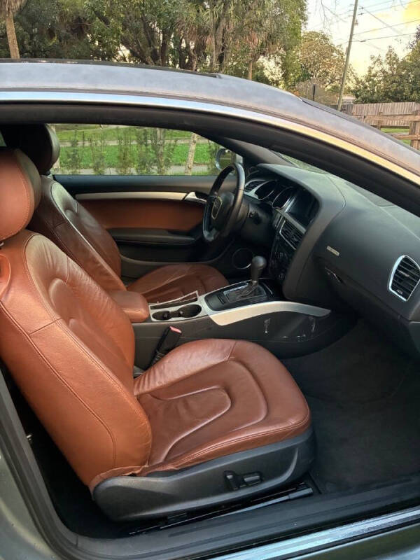 2010 Audi A5 2.0T quattro Premium Plus