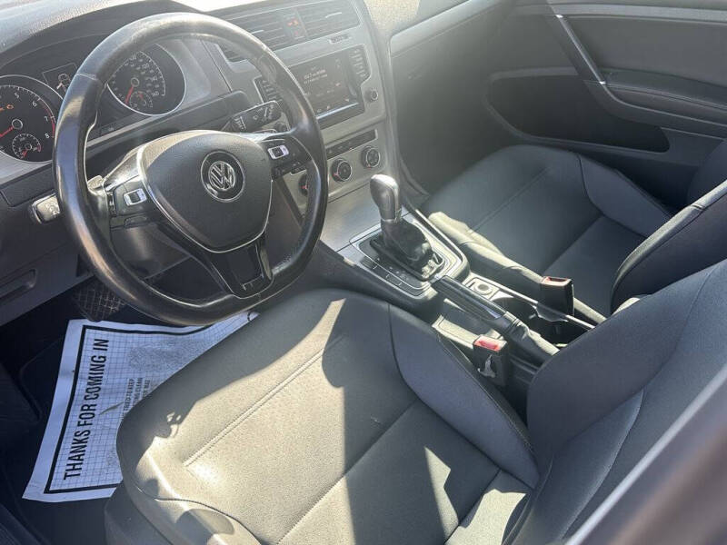 2015 Volkswagen Golf