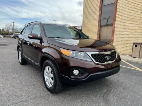 2012 Kia Sorento for sale at Gq Auto in Denver CO