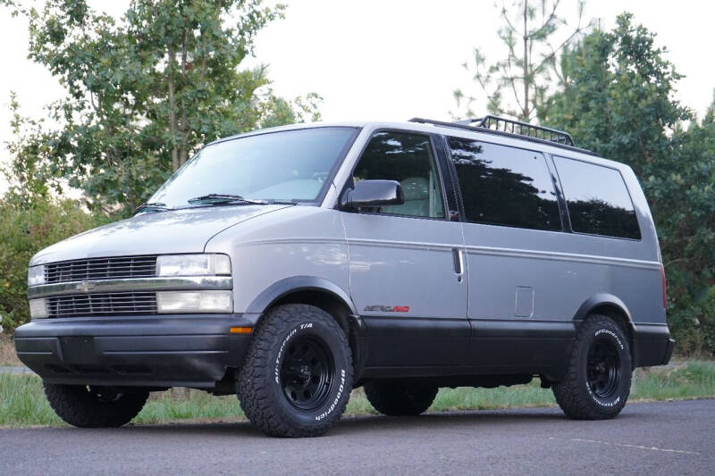 1997 Chevrolet Astro for sale at Overland Automotive in Hillsboro OR