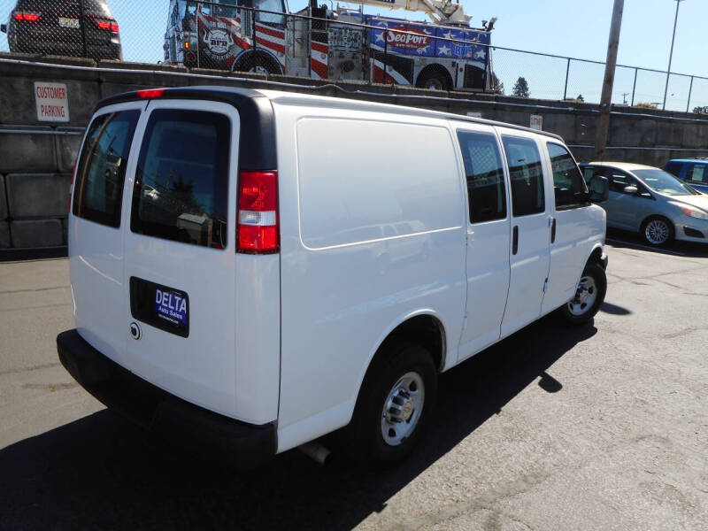 2016 Chevrolet Express 2500
