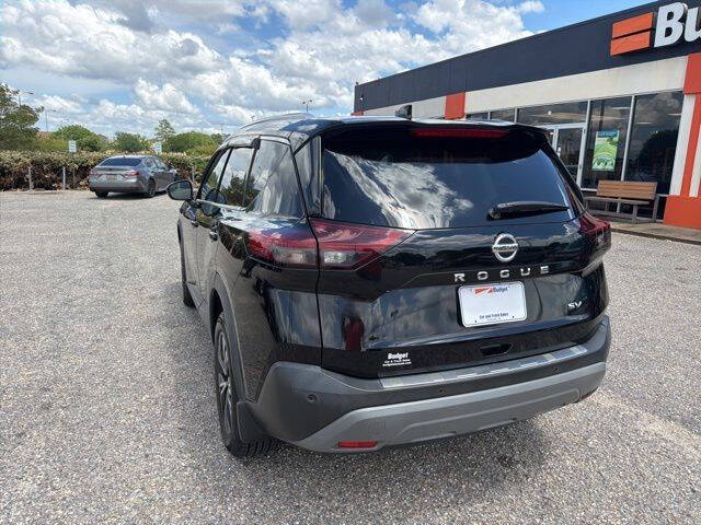 2021 Nissan Rogue SV