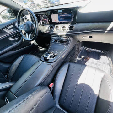 2019 Mercedes-Benz E-Class E 300