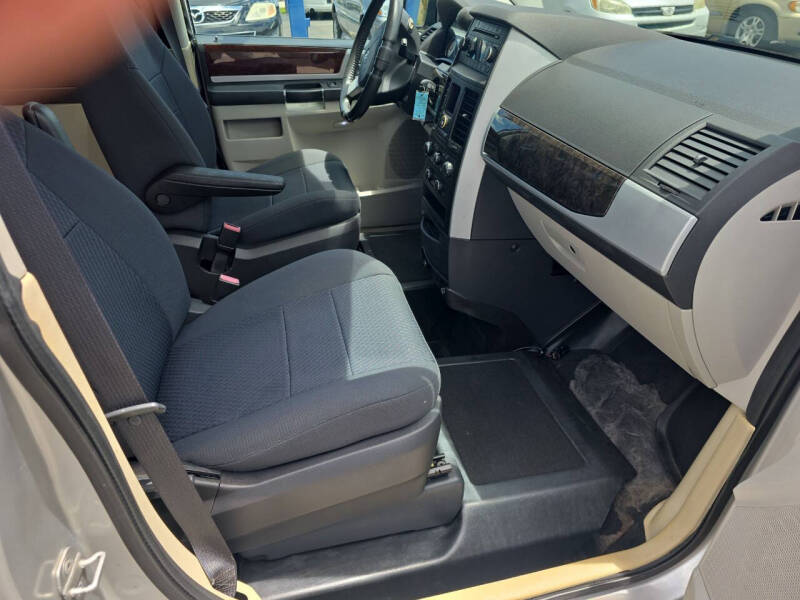 2010 Dodge Grand Caravan SXT