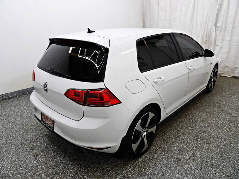 2016 Volkswagen Golf GTI S