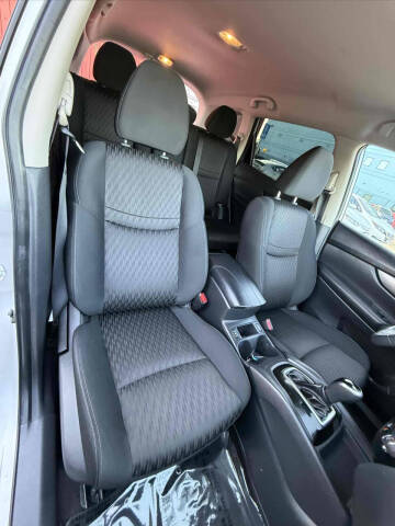 2017 Nissan Rogue