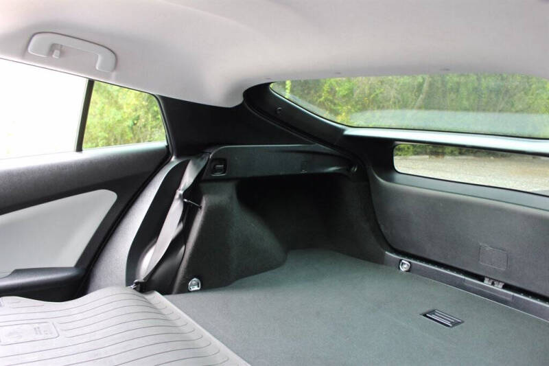 2017 Toyota Prius Three