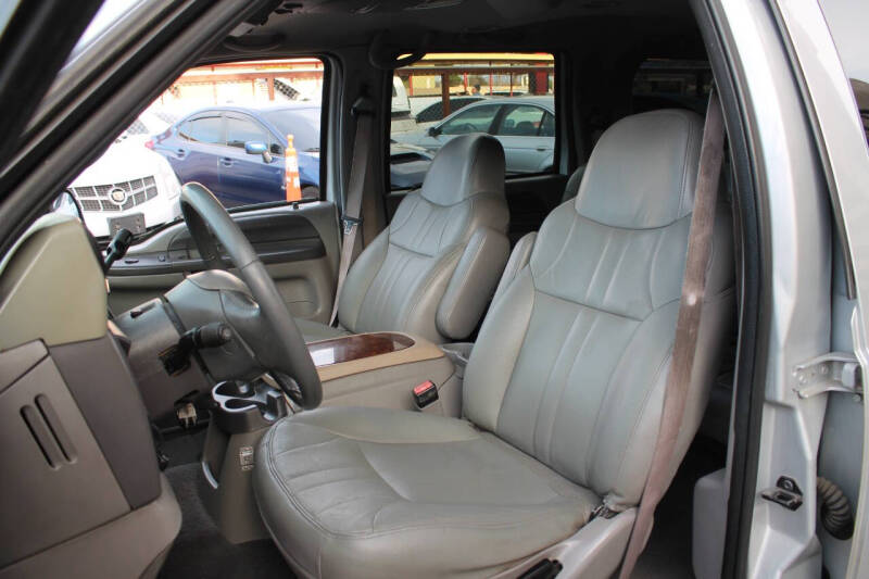 2001 Ford Excursion XLT