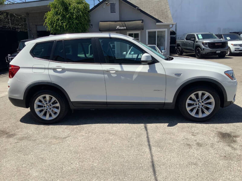 2017 BMW X3 sDrive28i