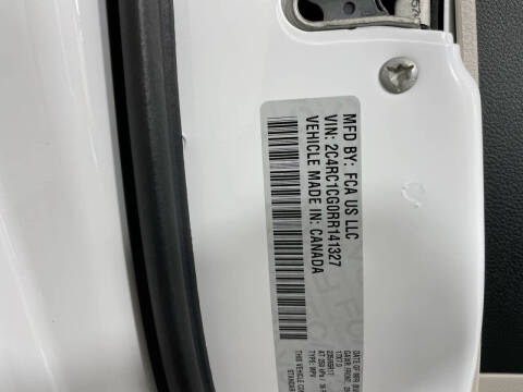 2024 Chrysler Voyager LX