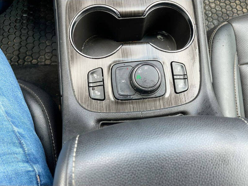 2021 GMC Acadia SLT