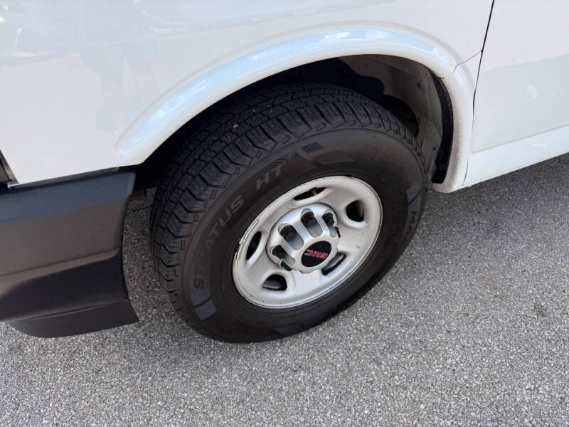 2017 GMC Savana LS 3500