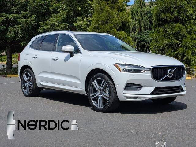 2018 Volvo XC60 T6 Momentum