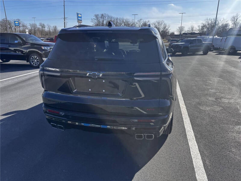 2024 Chevrolet Traverse RS
