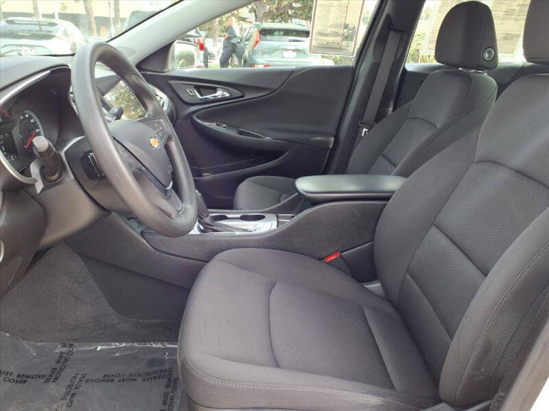 2020 Chevrolet Malibu LS