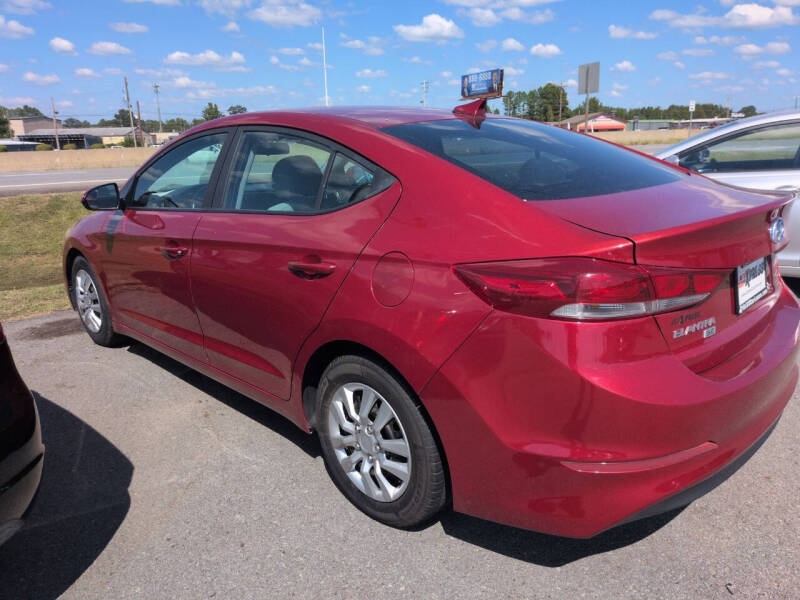 2017 Hyundai Elantra
