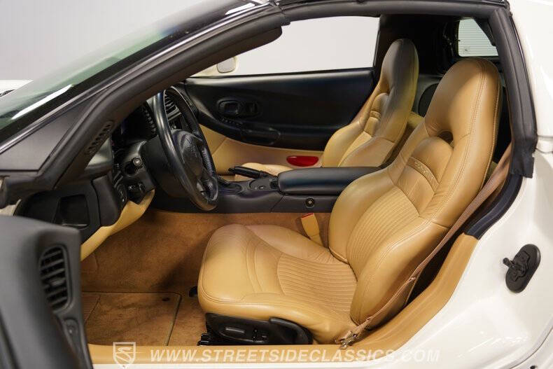 2001 Chevrolet Corvette