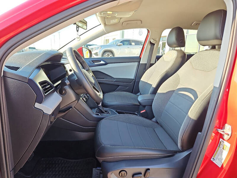 2022 Volkswagen Taos SE