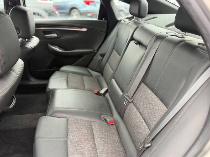 2019 Chevrolet Impala LT