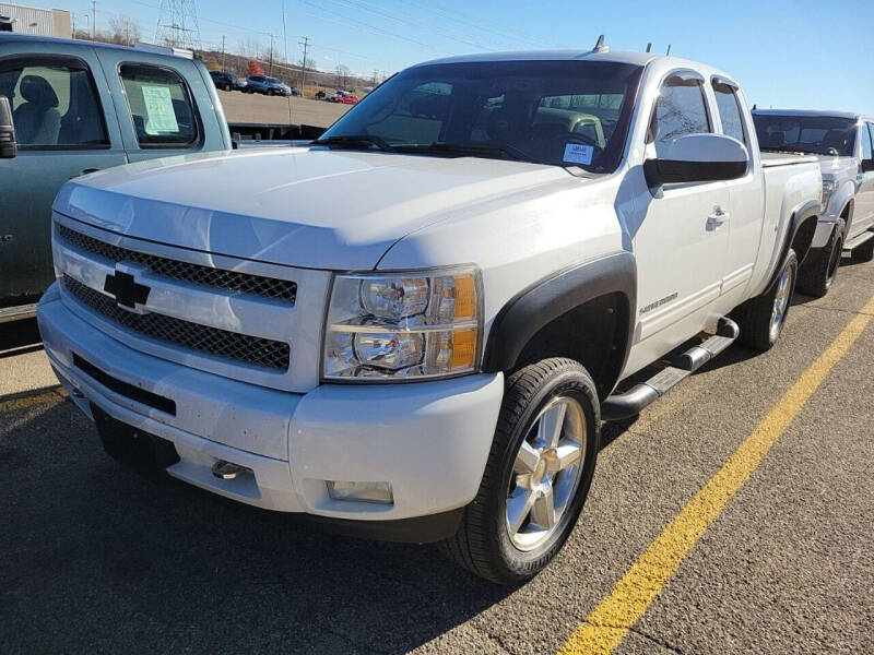 2010 Chevrolet Silverado 1500 for sale at Valpo Motors in Valparaiso IN