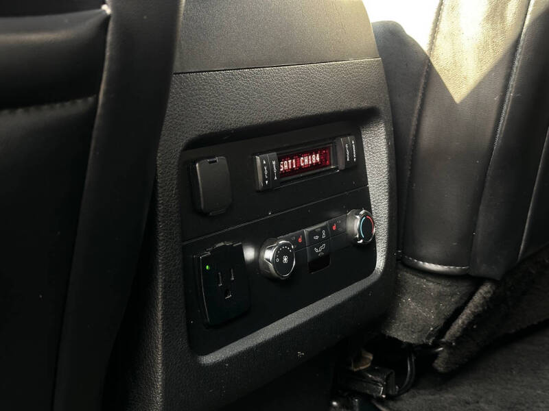 2016 Lincoln Navigator Select