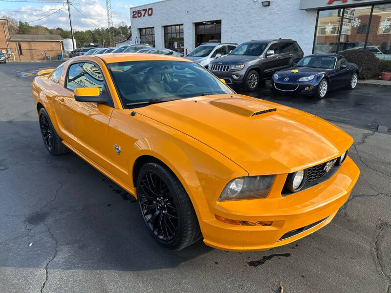 2009 Ford Mustang GT Deluxe photo 3