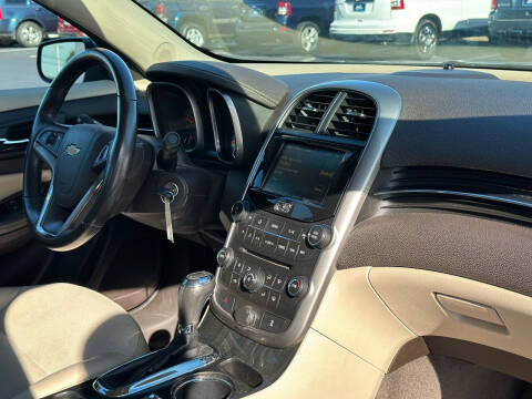 2015 Chevrolet Malibu for sale at Credit Builders Auto in Texarkana TX