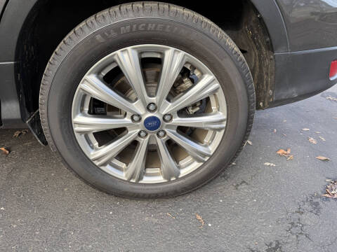 2017 Ford Escape Titanium