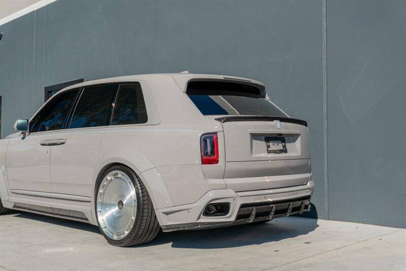 2025 Rolls-Royce Black Badge Cullinan