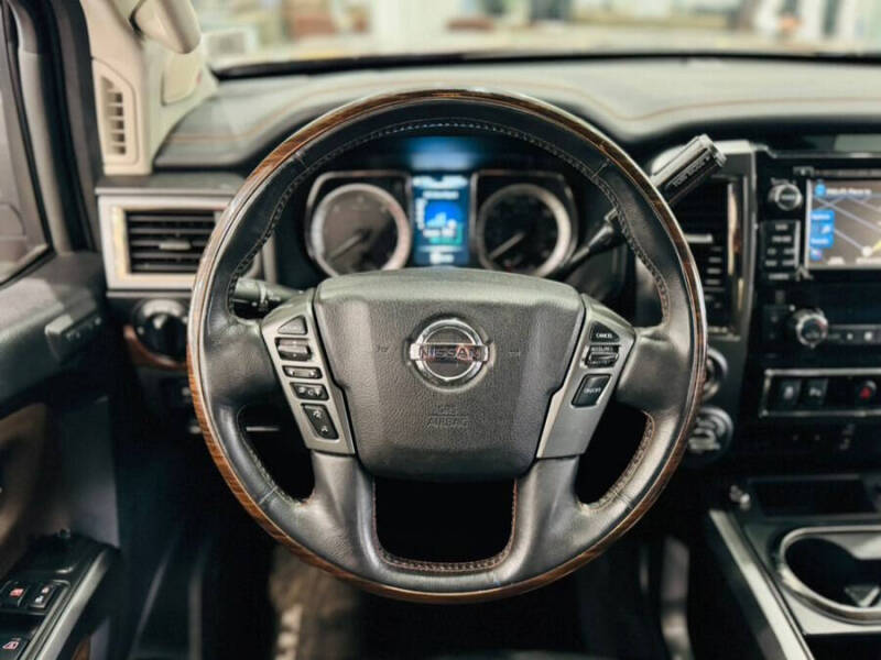 2016 Nissan Titan XD Platinum Reserve